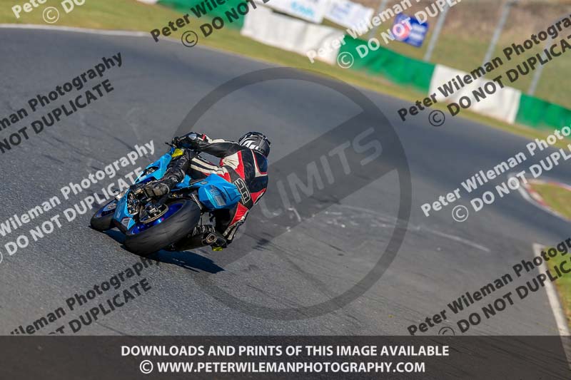 PJ Motorsport Photography 2018;enduro digital images;event digital images;eventdigitalimages;mallory park;mallory park photographs;mallory park trackday;mallory park trackday photographs;no limits trackdays;peter wileman photography;racing digital images;trackday digital images;trackday photos